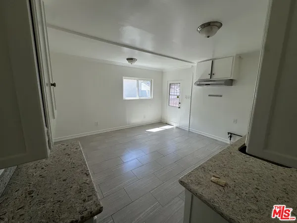 $3,500 | 6003 Bellflower Boulevard, Lakewood, CA 90713