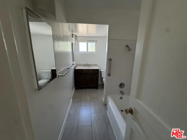 $3,500 | 6003 Bellflower Boulevard, Lakewood, CA 90713