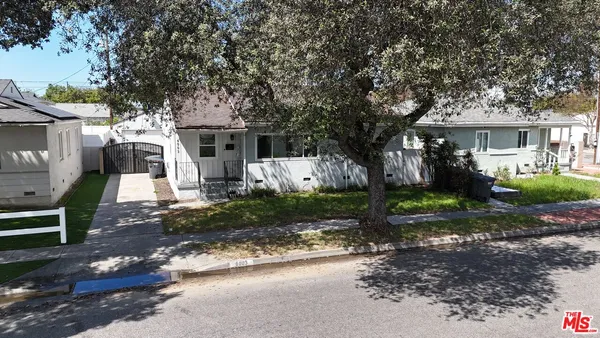 $3,500 | 6003 Bellflower Boulevard, Lakewood, CA 90713