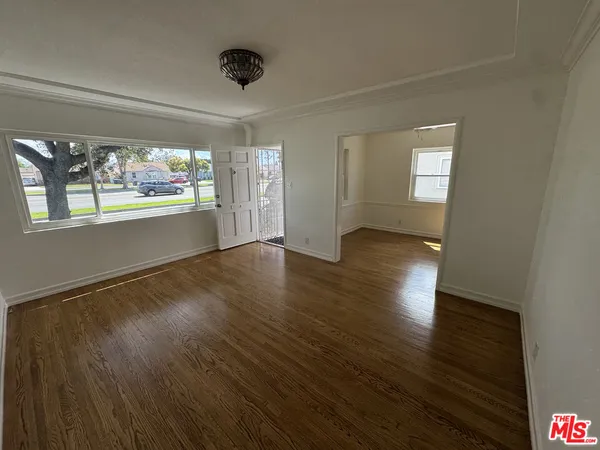 $3,500 | 6003 Bellflower Boulevard, Lakewood, CA 90713