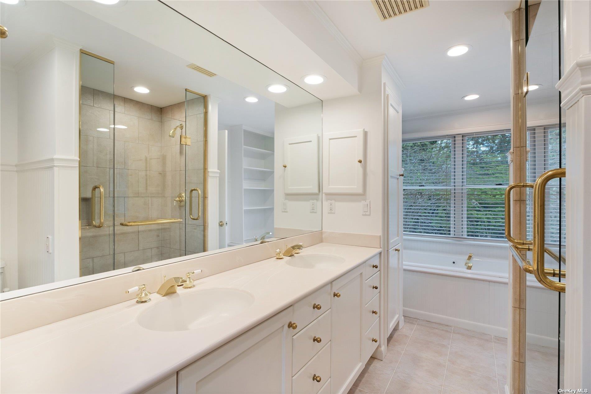 60 Aspatuck Road Westhampton Beach, NY 11978 - Photo 12 of 20 Gallery Image 12