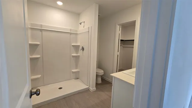 $1,750 | 6810 Eastern Cottonwood Lane, Katy, TX 77493