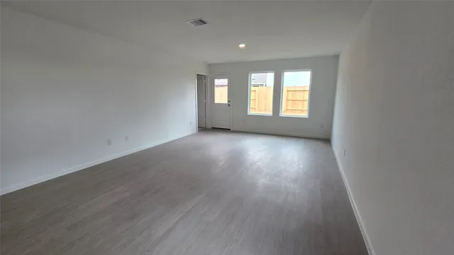 $1,750 | 6810 Eastern Cottonwood Lane, Katy, TX 77493