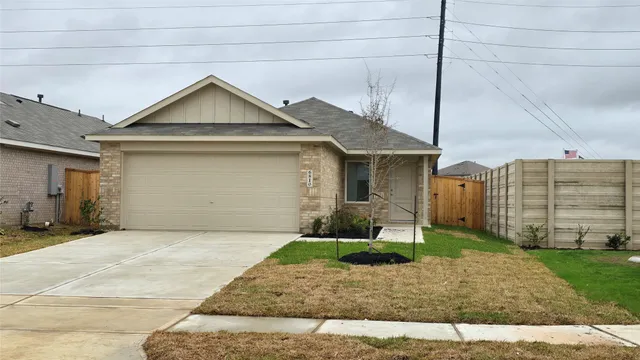 $1,750 | 6810 Eastern Cottonwood Lane, Katy, TX 77493