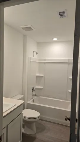 $1,750 | 6810 Eastern Cottonwood Lane, Katy, TX 77493