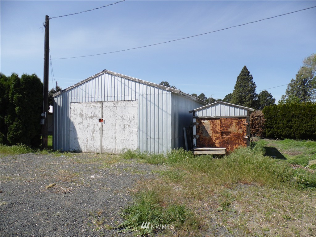 2284 West Barbara Road Othello, WA 99344 - Photo 11 of 25