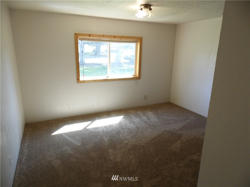 2284 West Barbara Road Othello, WA 99344 - Photo 19 of 25