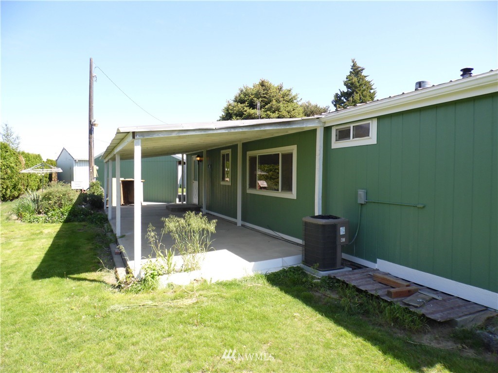 2284 West Barbara Road Othello, WA 99344 - Photo 6 of 25
