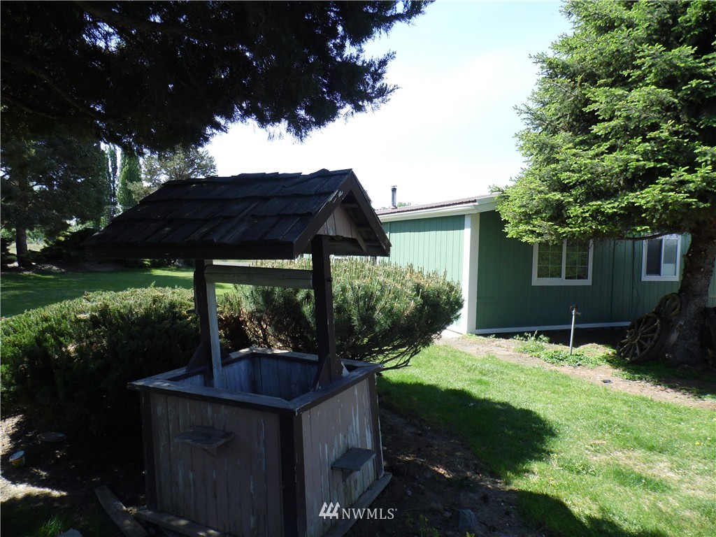 2284 West Barbara Road Othello, WA 99344 - Photo 7 of 25