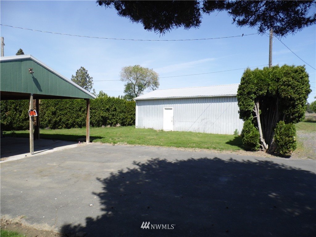 2284 West Barbara Road Othello, WA 99344 - Photo 8 of 25