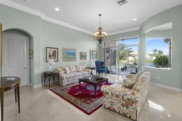 $1,095,000 | 11808 Foxbriar Lake Trail, Boynton Beach, FL 33473