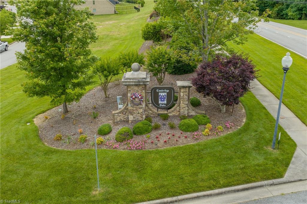 2201 Renaissance Lane High Point, NC 27262 - Photo 2 of 5 Gallery Image 2
