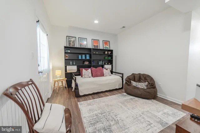 $299,000 | 30 Kirby Court, Bunker Hill, WV 25413