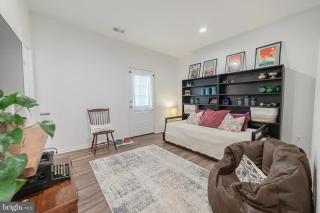 $299,000 | 30 Kirby Court, Bunker Hill, WV 25413