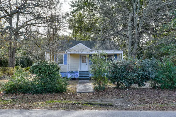 $165,000 | 303 Columbia Avenue Northwest, Aiken, SC 29801