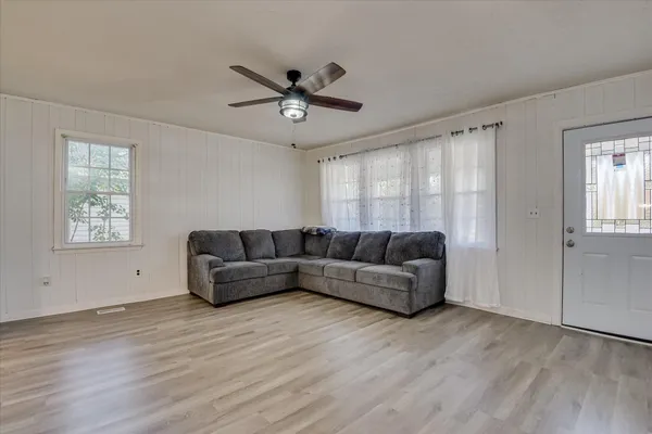 $165,000 | 303 Columbia Avenue Northwest, Aiken, SC 29801