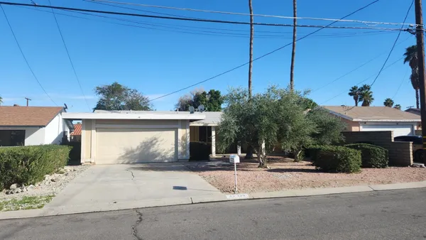 $2,395 | 43320 Texas Avenue, Palm Desert, CA 92211