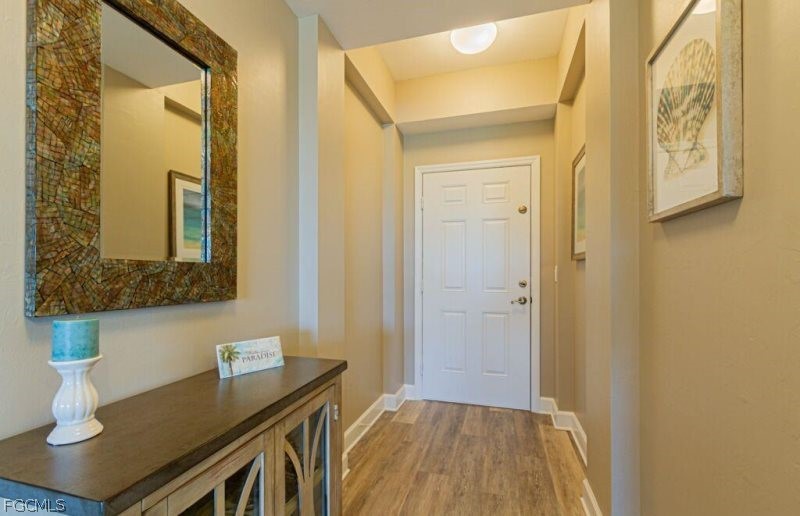 10700 Ravenna Way, Unit 303 Fort Myers, FL 33913 - Photo 4 of 25