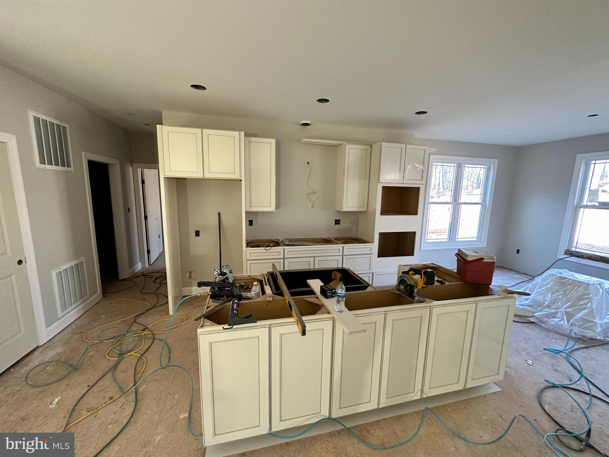 409 Gough Road Winchester, VA 22602 - Photo 11 of 34 Huge Island