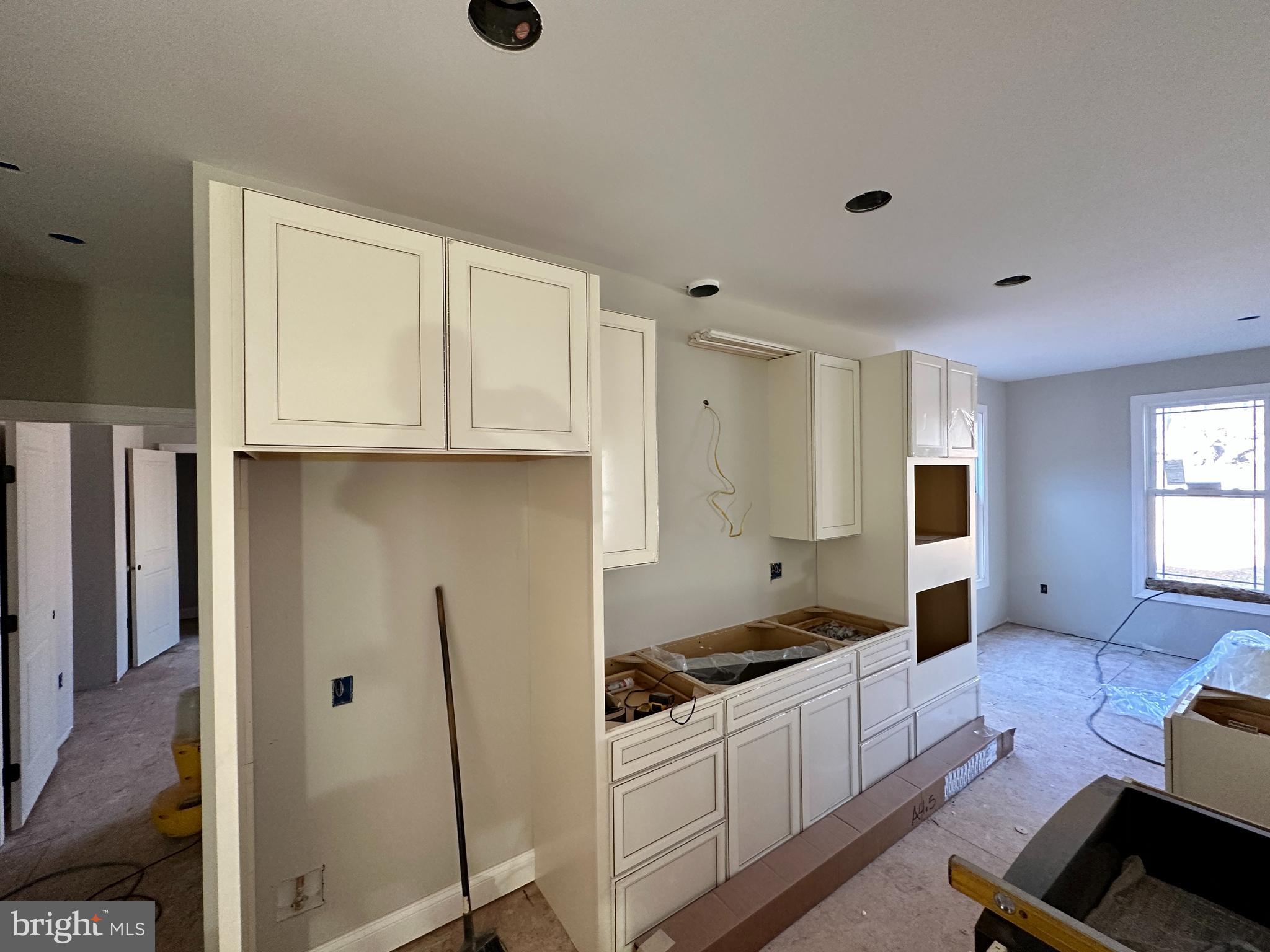 409 Gough Road Winchester, VA 22602 - Photo 12 of 34 Kitchen w/Direct Vent Over Gas Cooktop 1-19-23