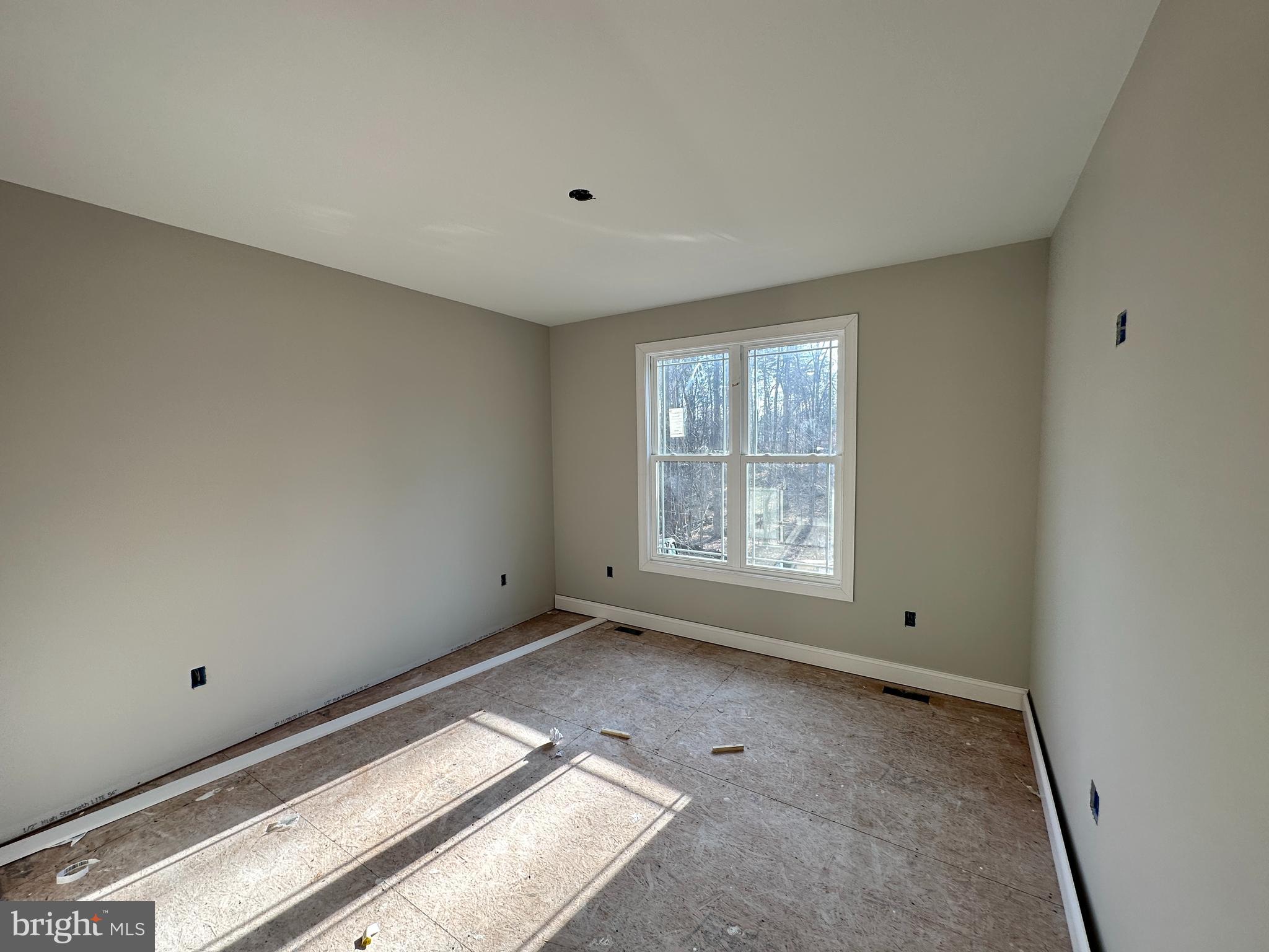 409 Gough Road Winchester, VA 22602 - Photo 24 of 34 Bed 2 with Full Bath 1-19-23