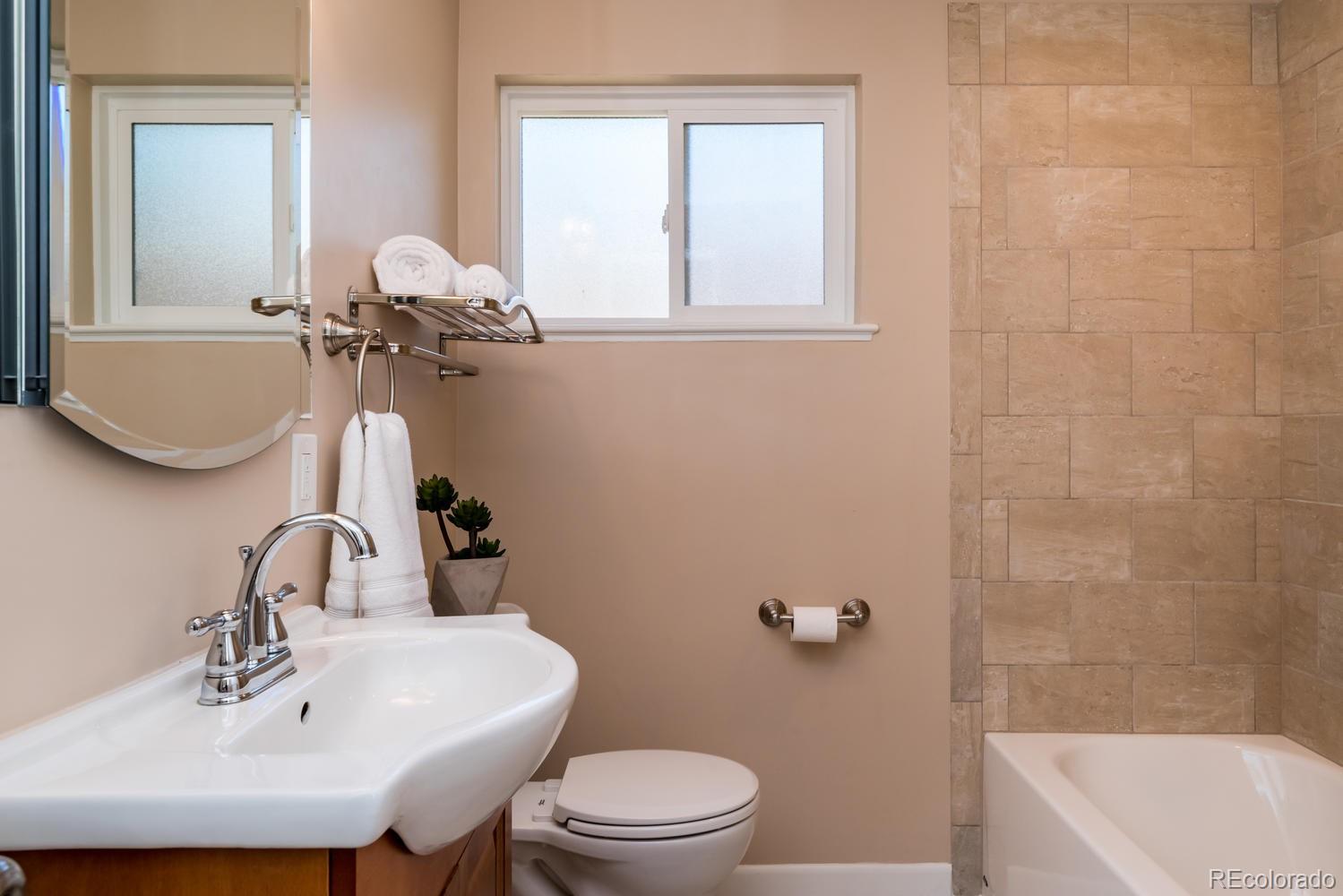 2655 Pierce Street Wheat Ridge, CO 80214 - Photo 16 of 22 Gallery Image 16