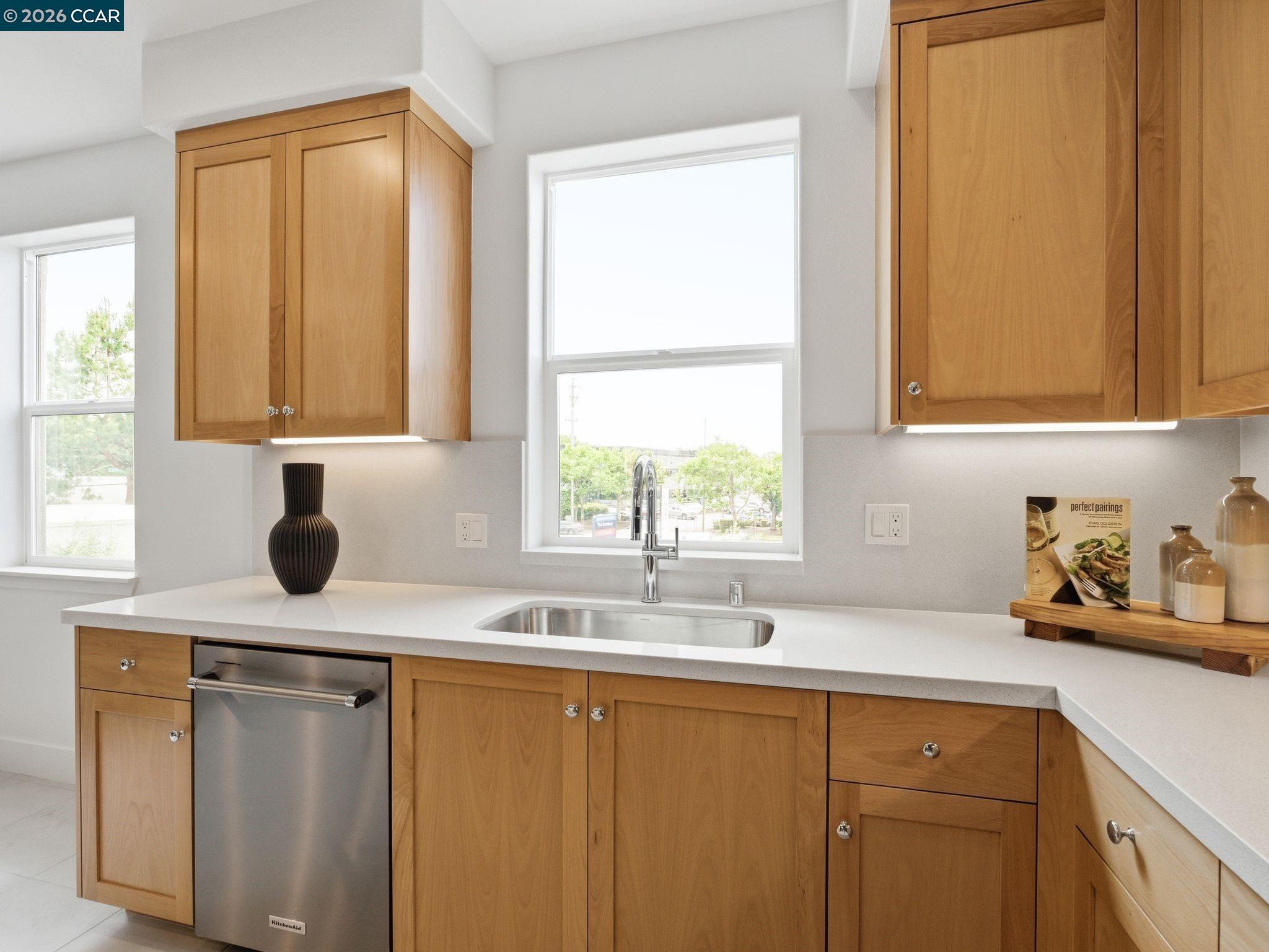 1887 Passage Street Milpitas, CA 95035 - Photo 4 of 40