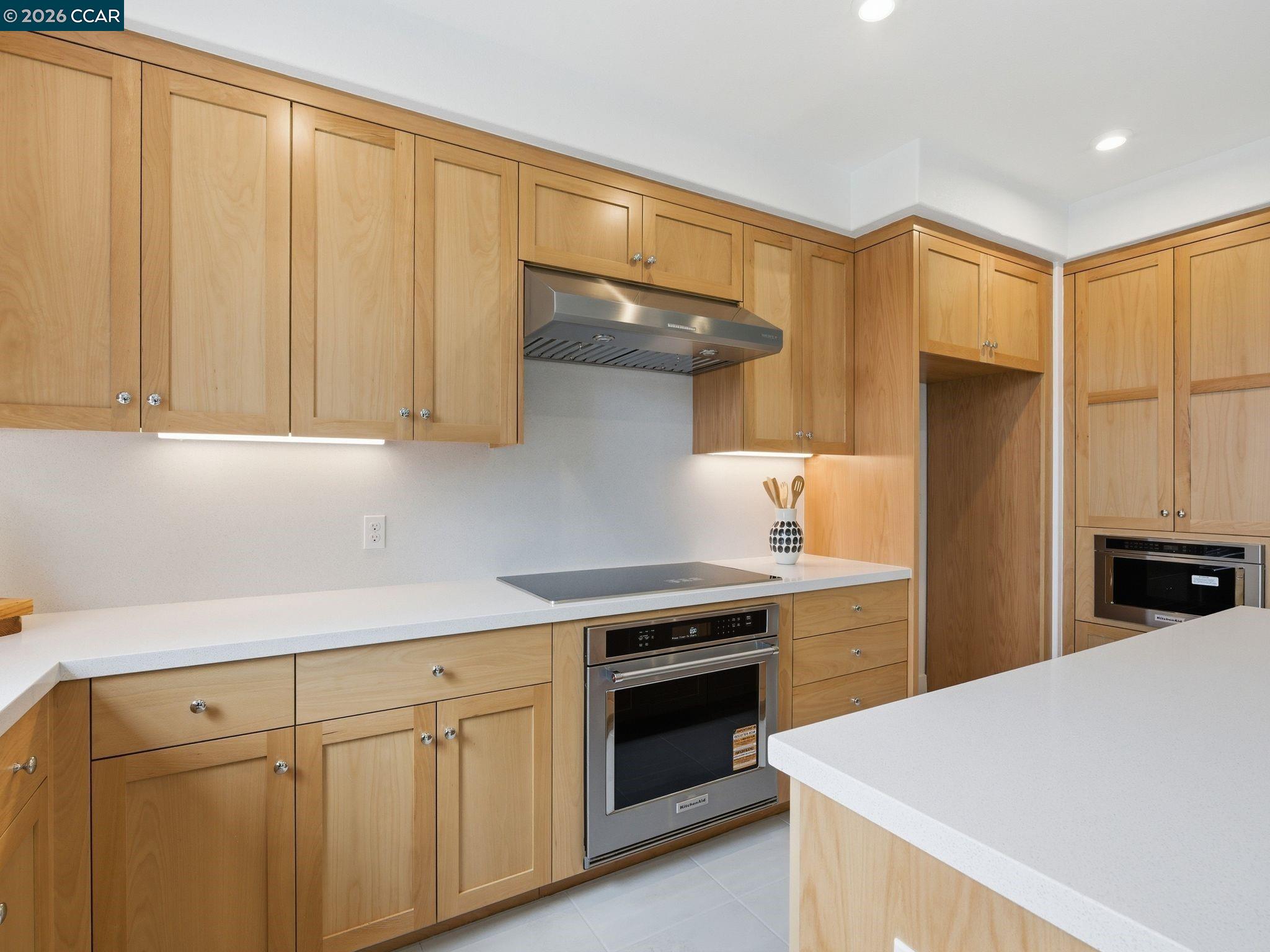 1887 Passage Street Milpitas, CA 95035 - Photo 6 of 40