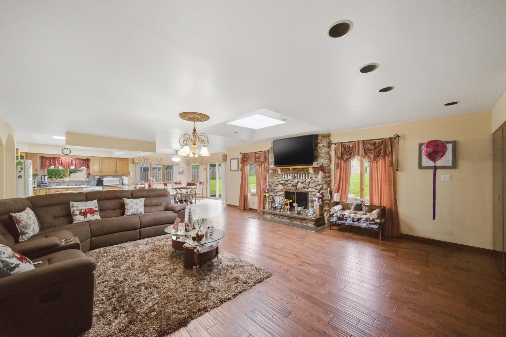 3N530 North Lombard Road Addison, IL 60101 - Photo 10 of 21