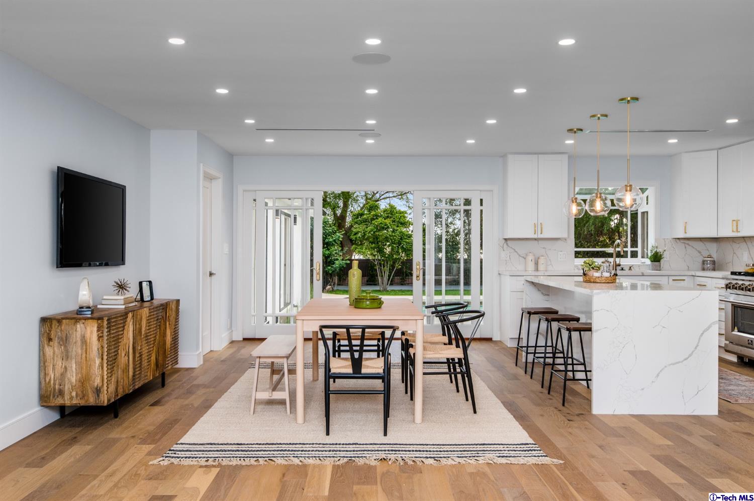 3850 Mayfair Drive Pasadena, CA 91107 - Photo 15 of 42