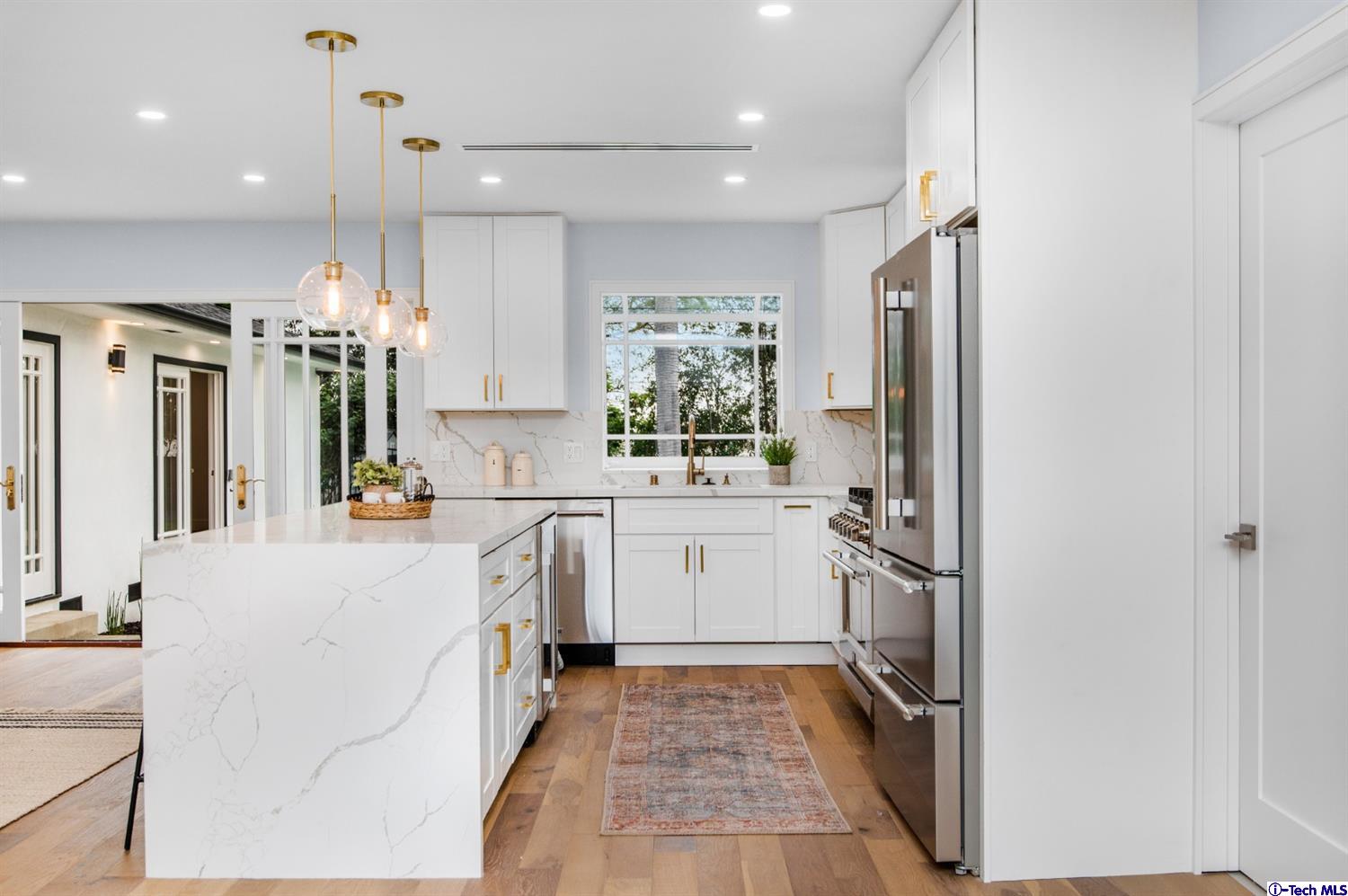 3850 Mayfair Drive Pasadena, CA 91107 - Photo 16 of 42