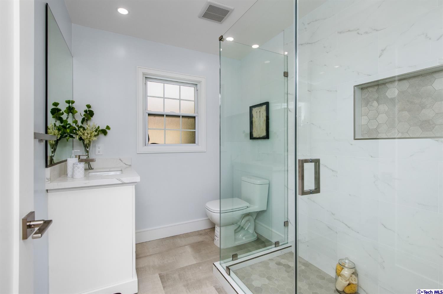 3850 Mayfair Drive Pasadena, CA 91107 - Photo 27 of 42