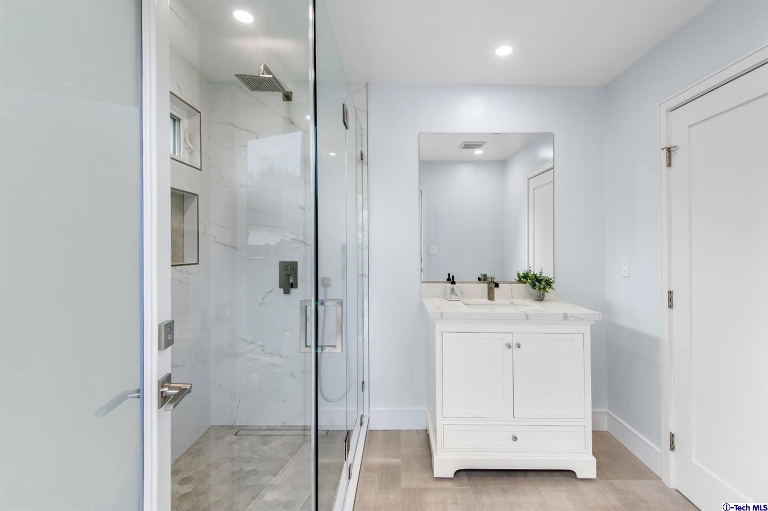 3850 Mayfair Drive Pasadena, CA 91107 - Photo 29 of 42