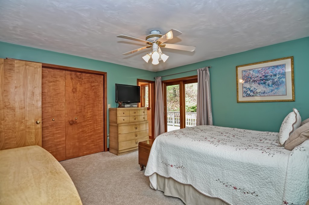 115 Moon Hill Road Northbridge, MA 01534 - Photo 16 of 27 Gallery Image 16