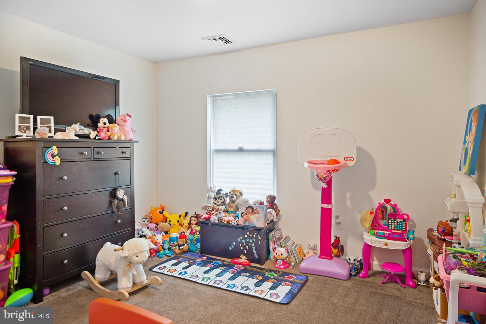41 Misty Pine Road Levittown, PA 19056 - Photo 22 of 33 Gallery Image 22