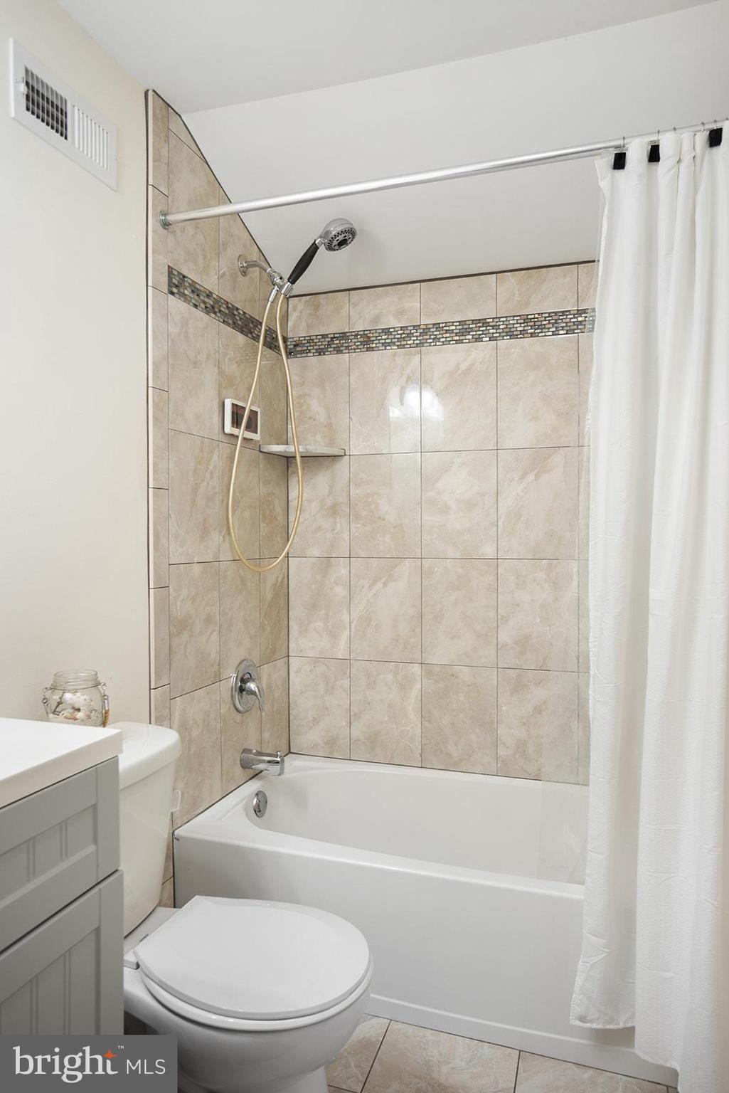 41 Misty Pine Road Levittown, PA 19056 - Photo 28 of 33 Gallery Image 28