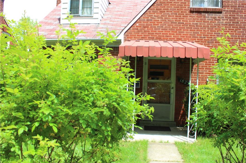 1825 Noblestown Road Pittsburgh, PA 15205 - Photo 2 of 18 Entry