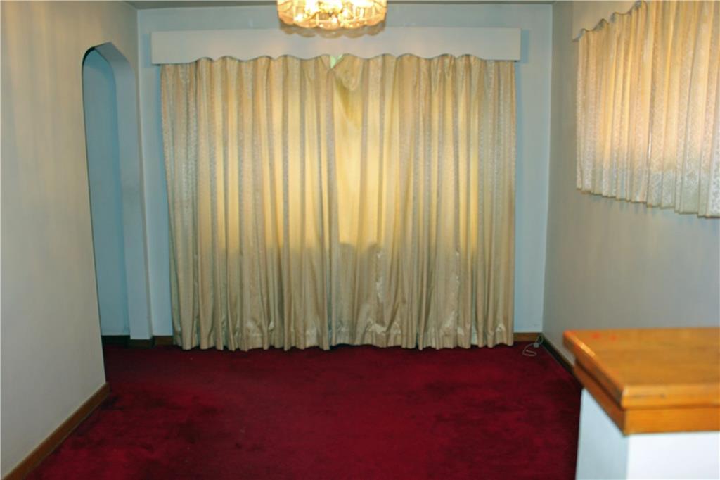 1825 Noblestown Road Pittsburgh, PA 15205 - Photo 4 of 18 Dining Room