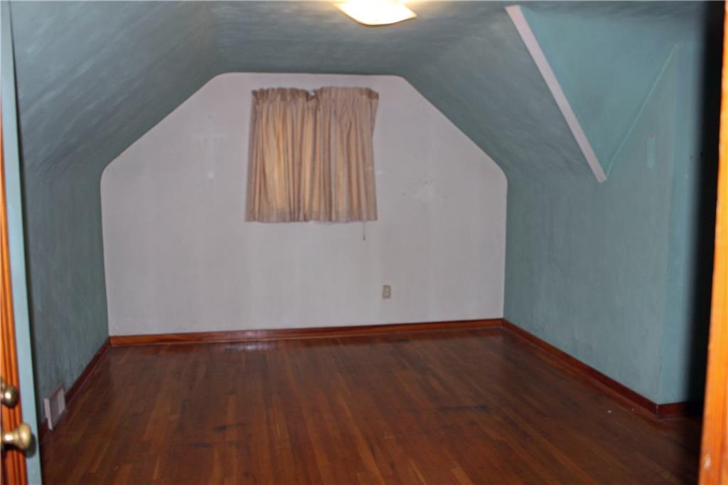 1825 Noblestown Road Pittsburgh, PA 15205 - Photo 10 of 18 Master