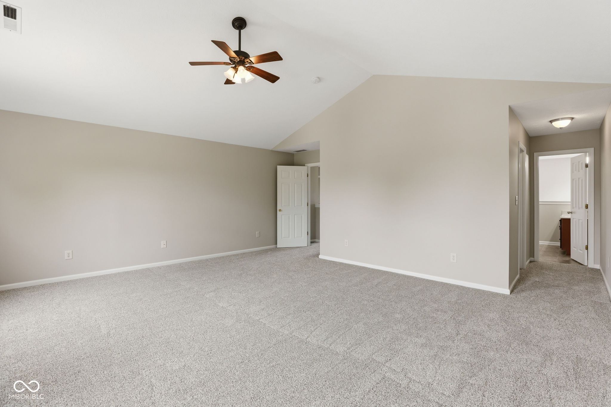 12446 Schoolhouse Road Fishers, IN 46037 - Photo 29 of 62