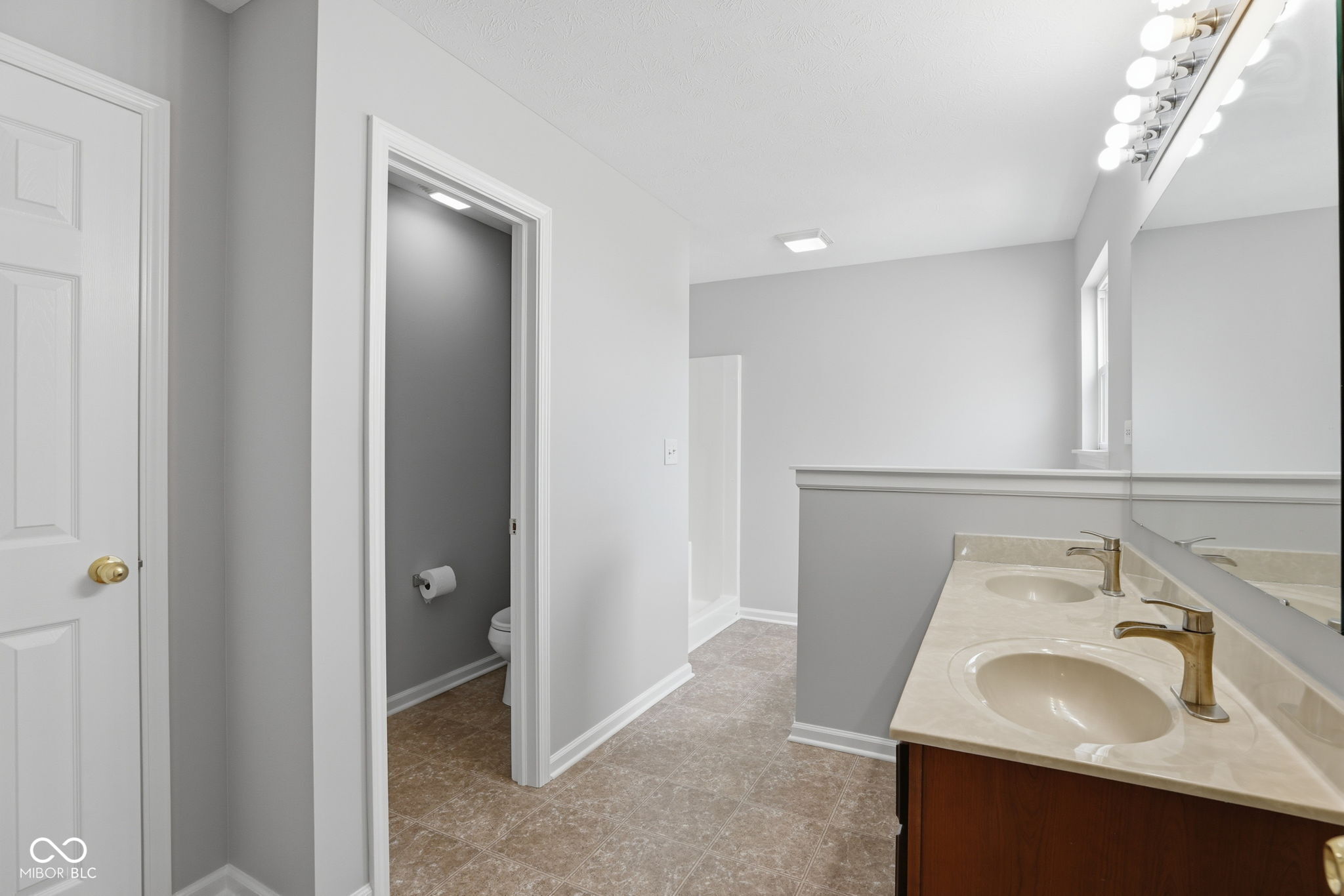 12446 Schoolhouse Road Fishers, IN 46037 - Photo 34 of 62