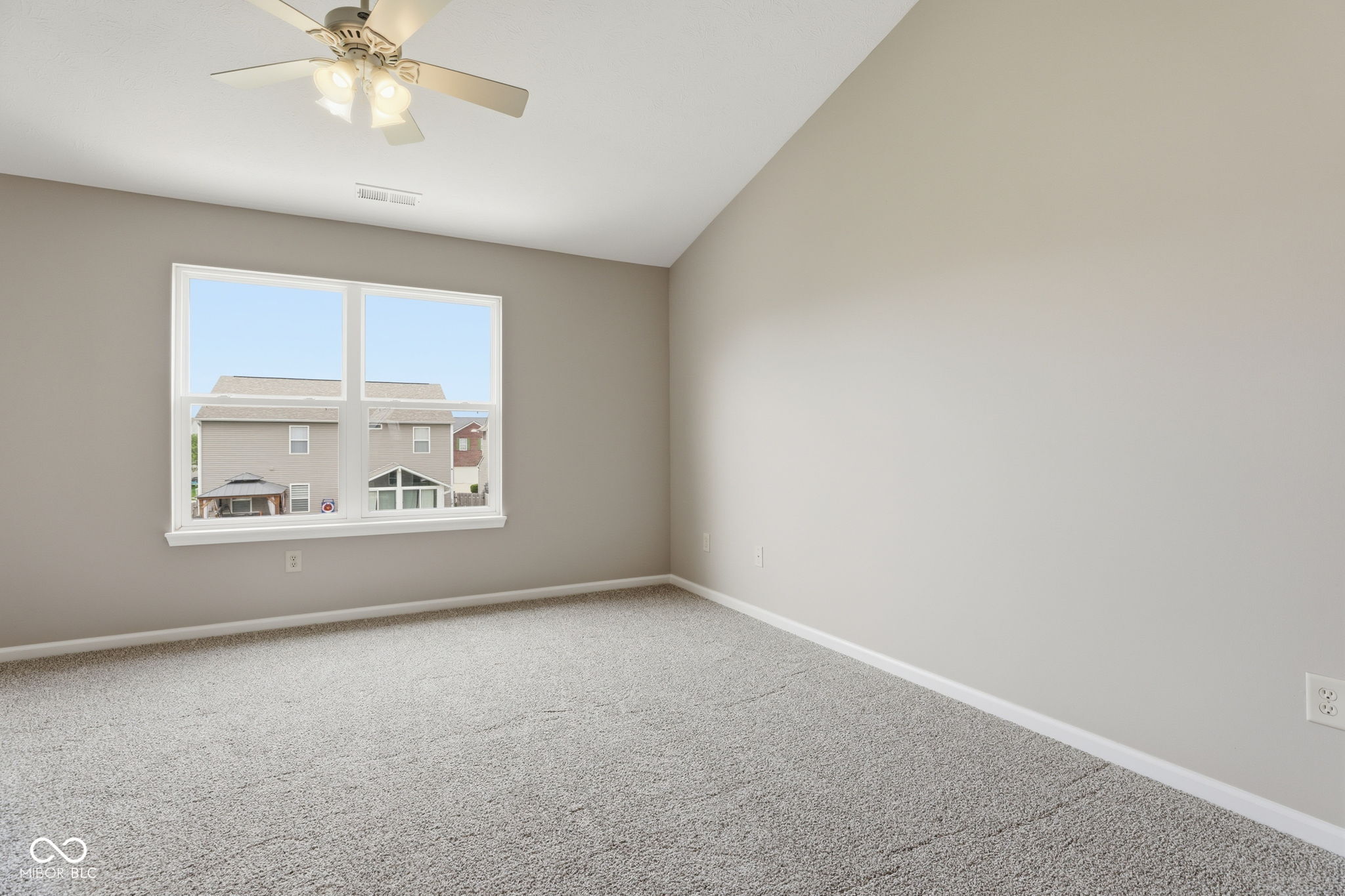 12446 Schoolhouse Road Fishers, IN 46037 - Photo 37 of 62