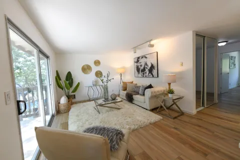 $599,000 | 363 Tyrella Avenue, Unit C, Mountain View, CA 94043