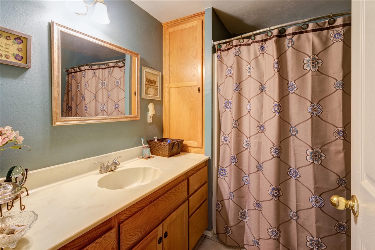 451 Amigos Road Ramona, CA 92065 - Photo 19 of 25 Gallery Image 19