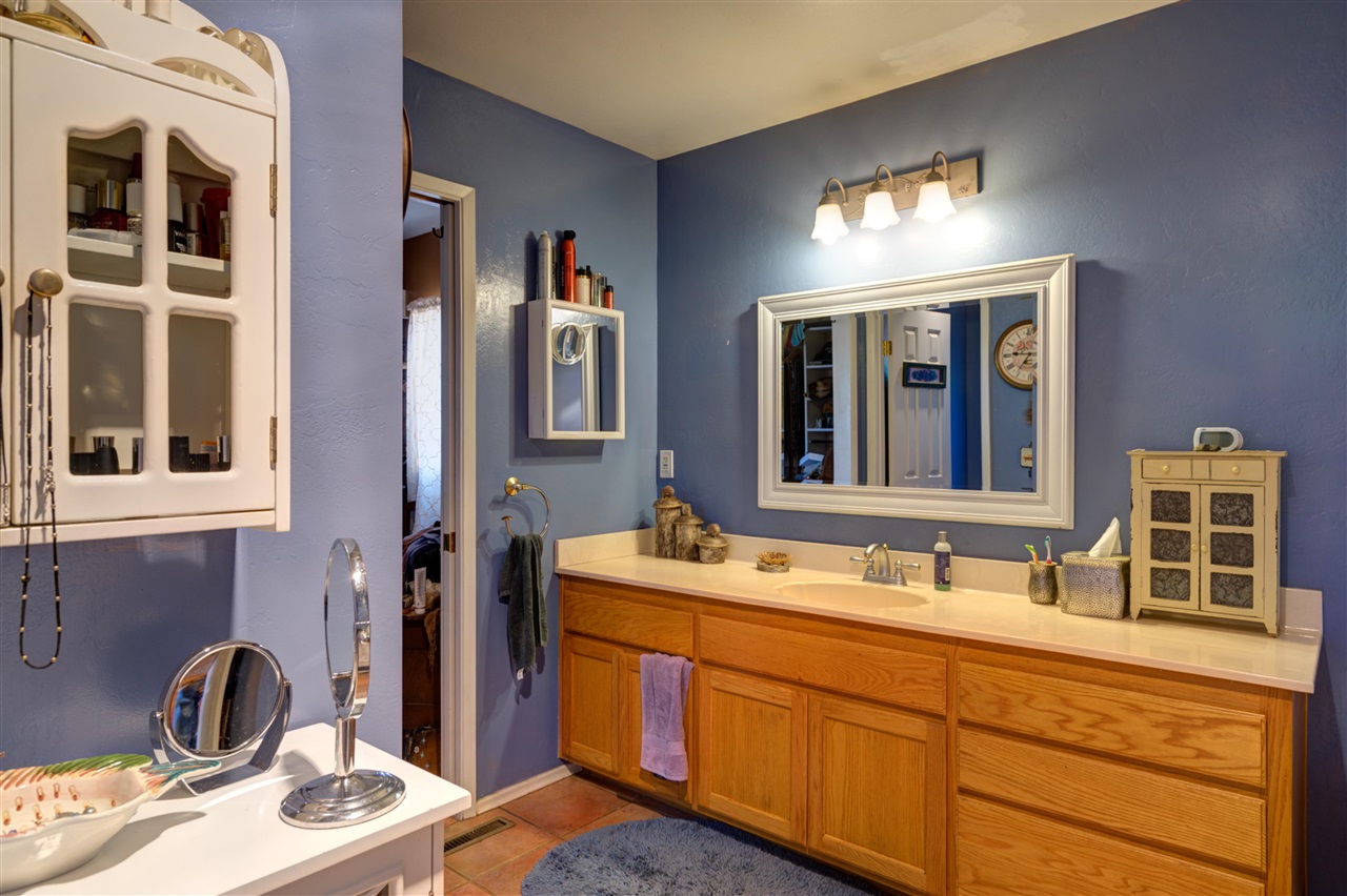 451 Amigos Road Ramona, CA 92065 - Photo 23 of 25 Gallery Image 23