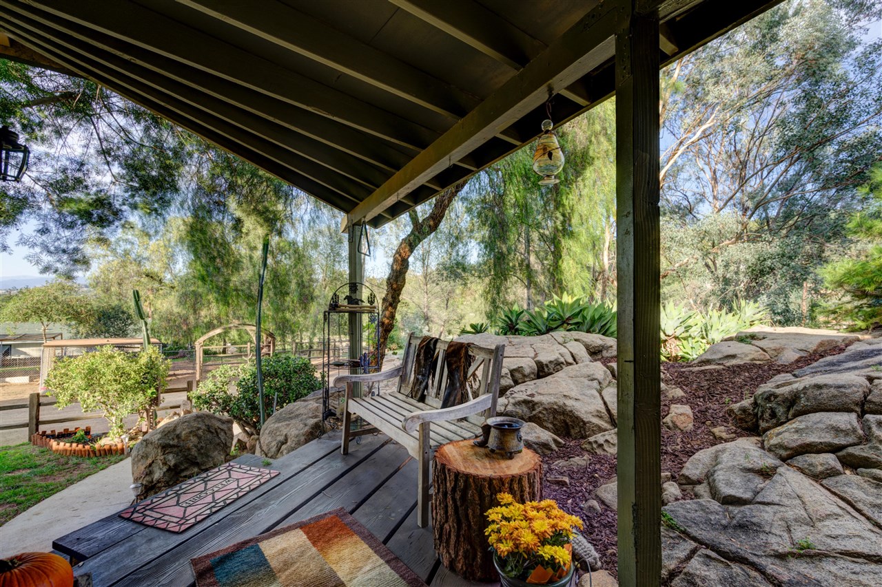 451 Amigos Road Ramona, CA 92065 - Photo 6 of 25 Gallery Image 6