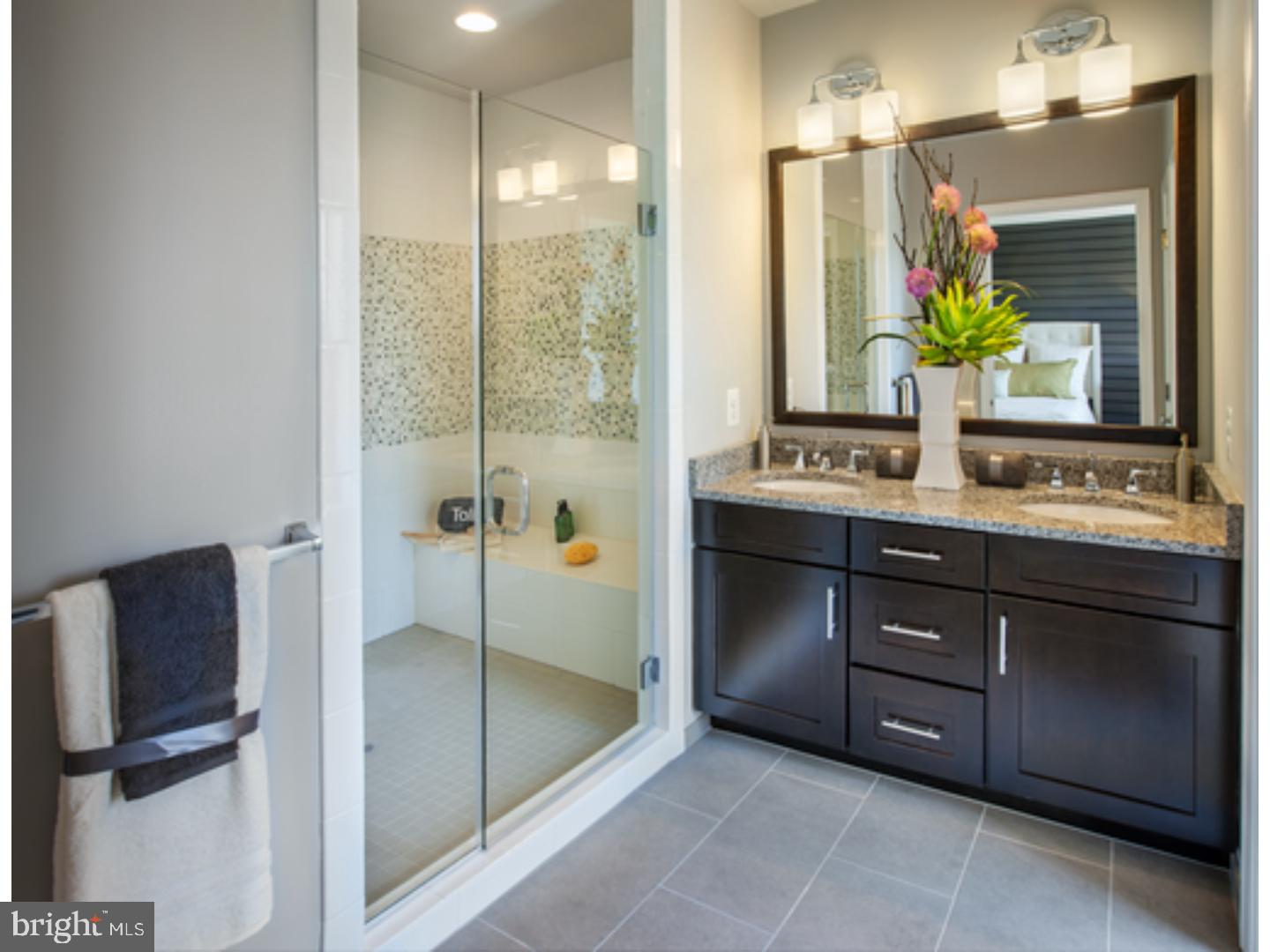 111 Murray Lane Springfield, PA 19064 - Photo 5 of 8 Master Bathroom