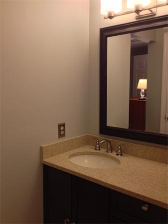 303 C Ridgefield Circle, Unit C Clinton, MA 01510 - Photo 13 of 18 Gallery Image 13