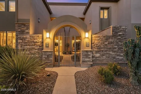 $389,000 | 7027 North Scottsdale Road, Unit 250, Paradise Valley, AZ 85253