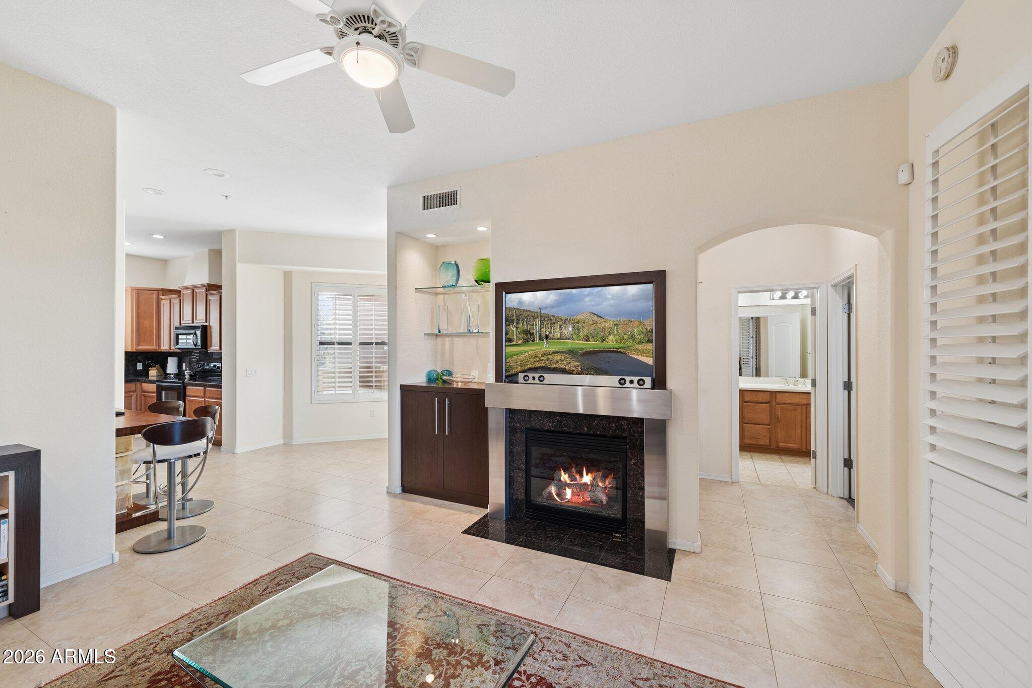 7027 North Scottsdale Road, Unit 250 Paradise Valley, AZ 85253 - Photo 7 of 38 10-web-or-mls-7027-n-scottsdale-rd-250
